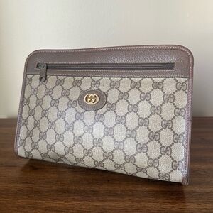 Gucci G Plus Vintage Clutch